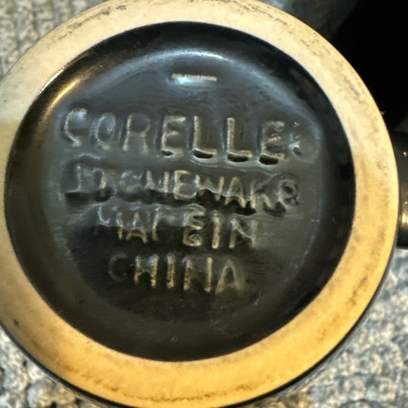 Corelle Stoneware Black Coffee Cups Mugs Set of 2 - Picture 10 of 15